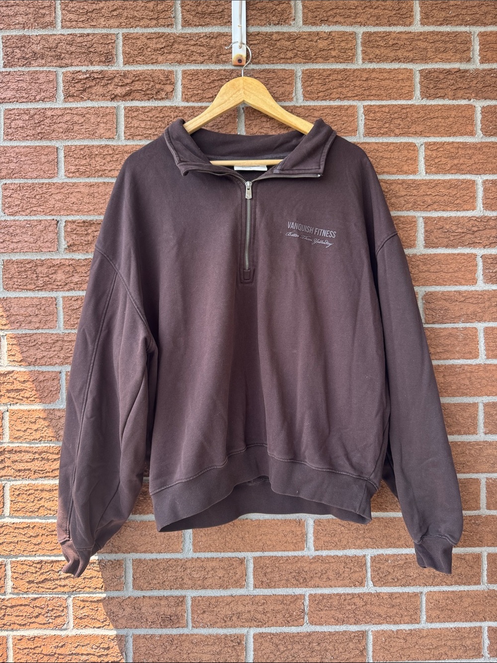Vanquish Fitness Men's Zip-Up Pullover Sweater in Dark Brown